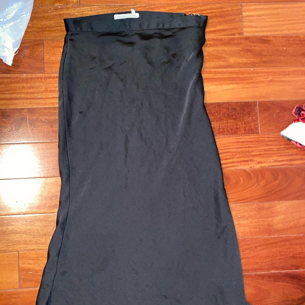Urban Outfitter Silky Skirt